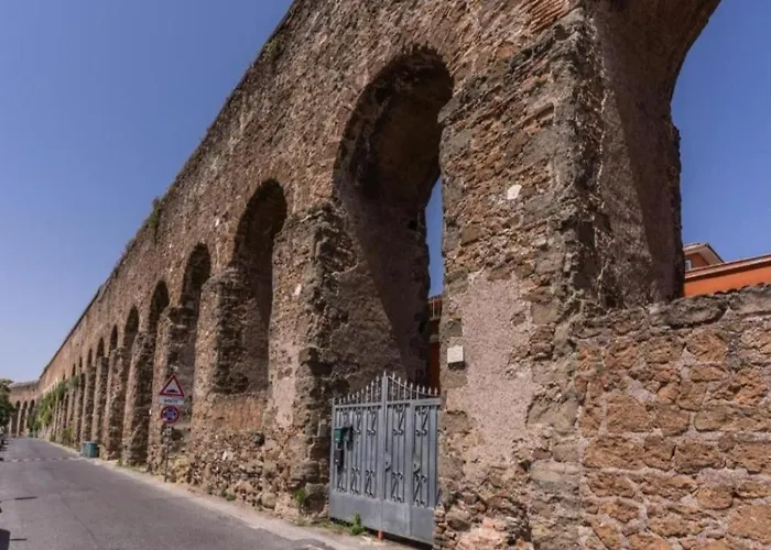 Dell'Acquedotto no
